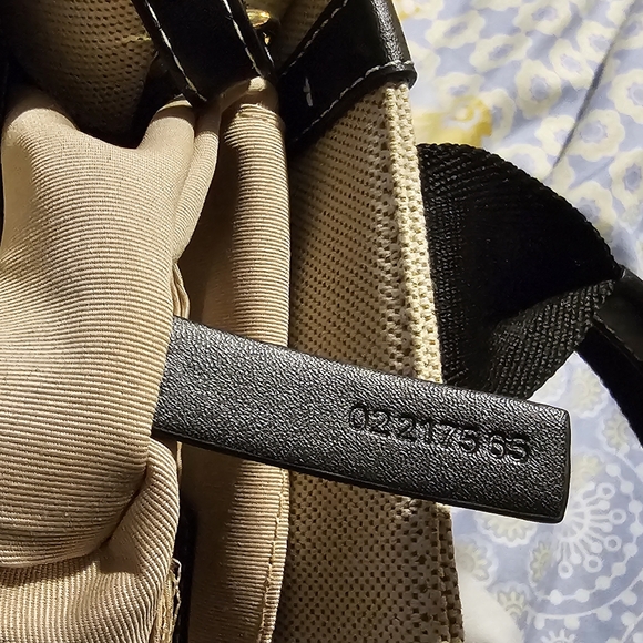 Beige and Black Women's Tote Bag - Picture 5 of 9